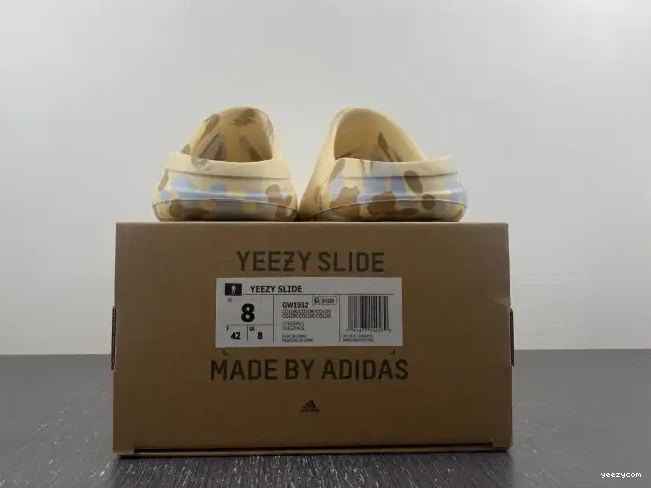 Adidas Yeezy GW1932 Slide 0531